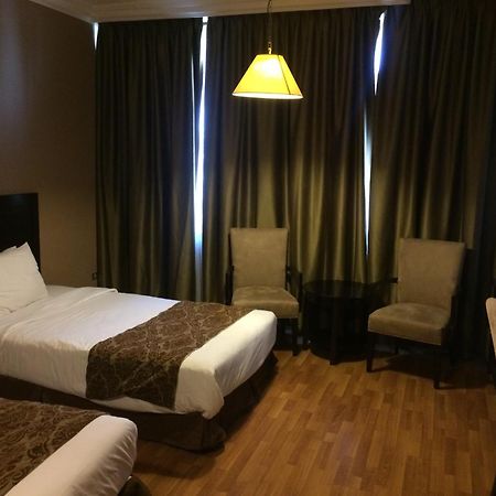 Shepherd Hotel Amman Room photo